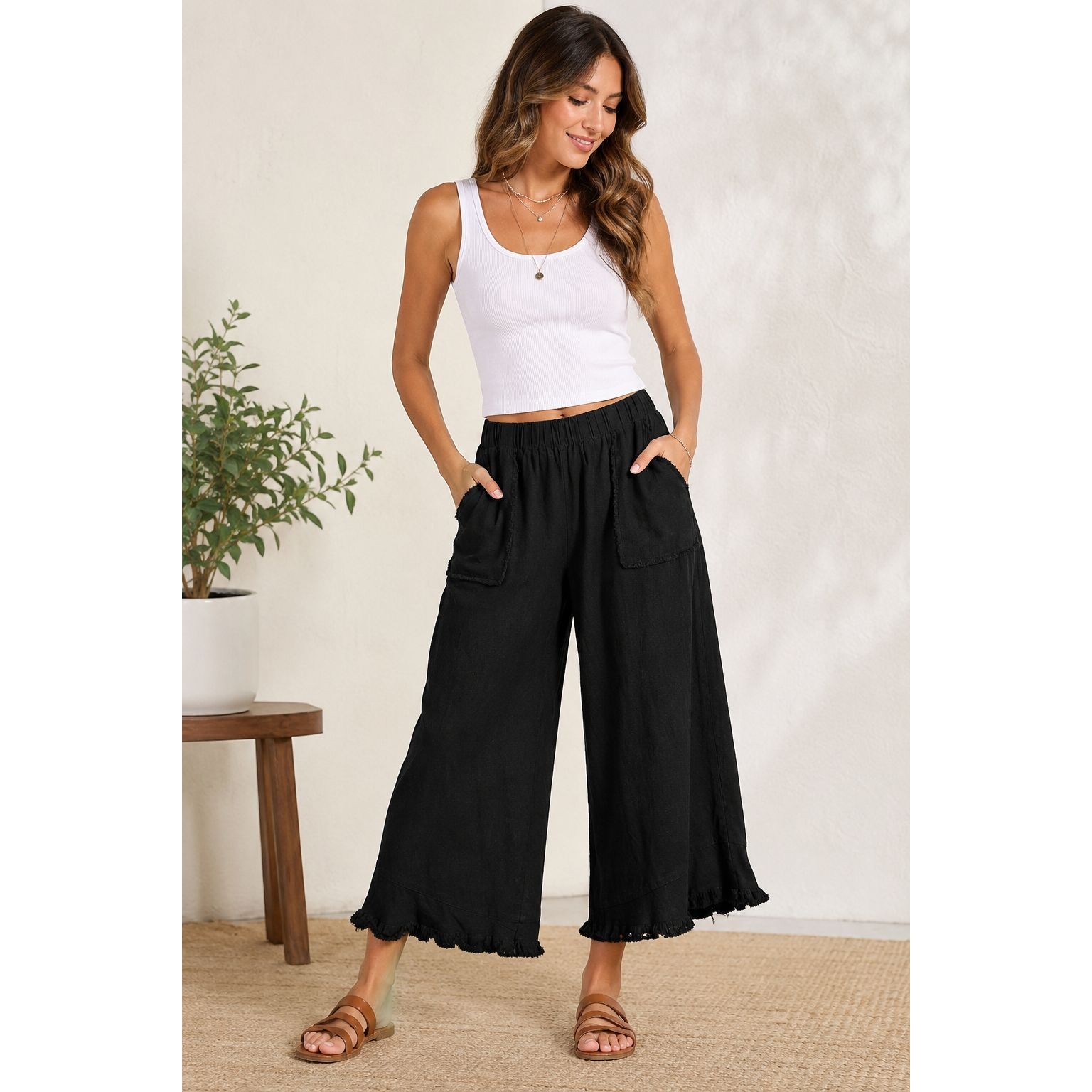 Umgee Women’s Large Black Wide Leg Cropped Pants Frayed Hem Boho Pull-On Pockets